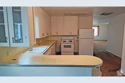 2680 S Imperial St E, Salt Lake City, UT 84106 - Photo 5