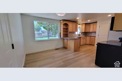 4271 S 900 E, South Ogden, UT 84403 - Photo 5