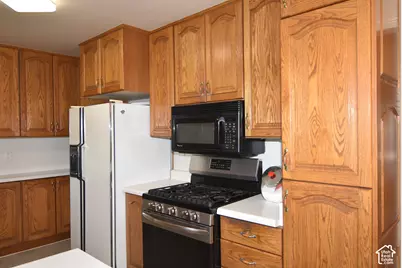 516 E 3050 N, Provo, UT 84604 - Photo 9