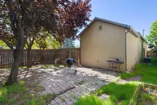1747 S 300 E, Salt Lake City, UT 84115 - Photo 3