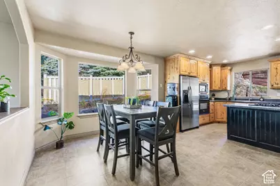 8620 W Equinox Cir, Copperton, UT 84006 - Photo 11
