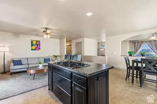 8620 W Equinox Cir, Copperton, UT 84006 - Photo 7