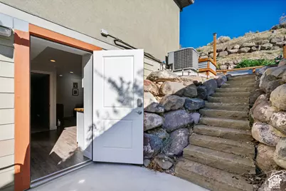 8620 W Equinox Cir, Copperton, UT 84006 - Photo 21