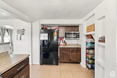 253 Broadway St N, Tooele, UT 84074 - Photo 5