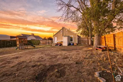 253 Broadway St N, Tooele, UT 84074 - Photo 21