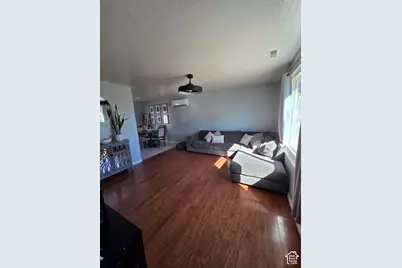 211 E 2025 S, Clearfield, UT 84015 - Photo 15