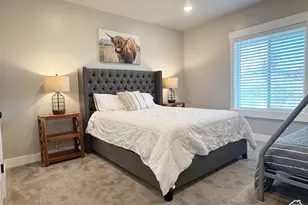 2582 Country Club Way, Garden City, UT 84028 - Photo 23