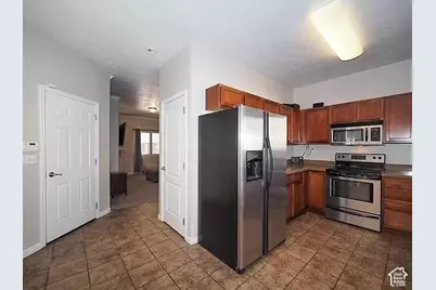 13548 S Villa Rosa Way E, Draper, UT 84020 - Photo 5