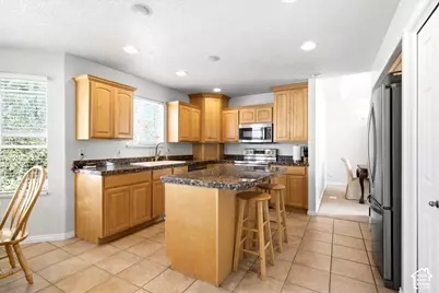 12141 S Winter Wheat Cir, Riverton, UT 84096 - Photo 15