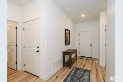628 S 770 E, Hyrum, UT 84319 - Photo 15