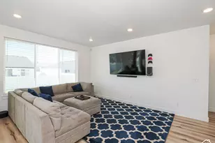 628 S 770 E, Hyrum, UT 84319 - Photo 9