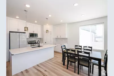 628 S 770 E, Hyrum, UT 84319 - Photo 3