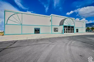 2297 N Main St, North Logan, UT 84341 - Photo 3
