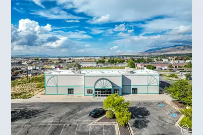 2297 N Main St, North Logan, UT 84341 - Photo 33