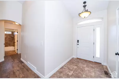 257 W 350 S, Hyde Park, UT 84318 - Photo 5