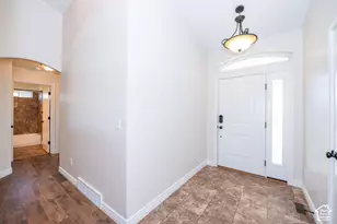 257 W 350 S, Hyde Park, UT 84318 - Photo 5