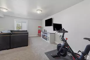 476 W 60 S, Hyrum, UT 84319 - Photo 39