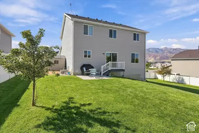 476 W 60 S, Hyrum, UT 84319 - Photo 47