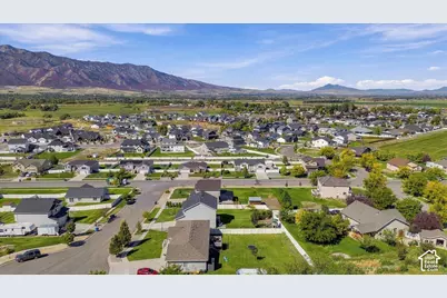 476 W 60 S, Hyrum, UT 84319 - Photo 59