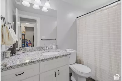 476 W 60 S, Hyrum, UT 84319 - Photo 43