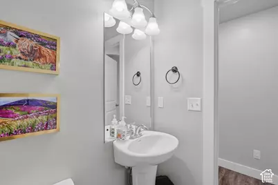 476 W 60 S, Hyrum, UT 84319 - Photo 19