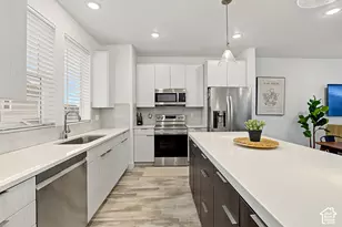 6366 W South Jordan Pkwy S, South Jordan, UT 84009 - Photo 9