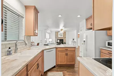 3683 S Vineyard Ct, Millcreek, UT 84106 - Photo 13