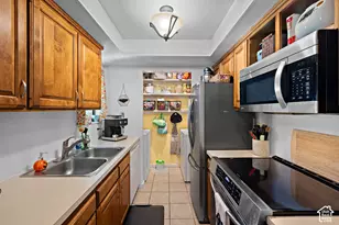 1906 N 750 W, Centerville, UT 84014 - Photo 9
