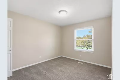 431 S 1400 E, Fruit Heights, UT 84037 - Photo 25