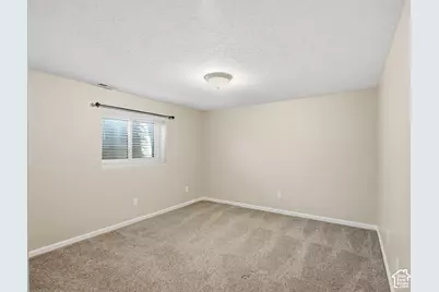 431 S 1400 E, Fruit Heights, UT 84037 - Photo 35