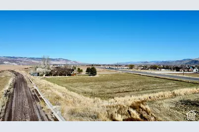 76 N Sr 118, Central Valley, UT 84754 - Photo 19