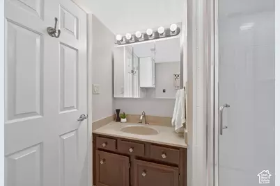 627 E Springtree Ln #13G, Murray, UT 84107 - Photo 19
