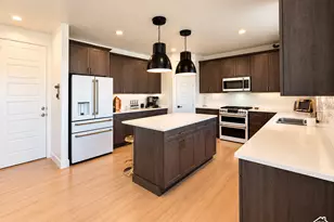 6497 N Appaloosa Dr, Stansbury Park, UT 84074 - Photo 23