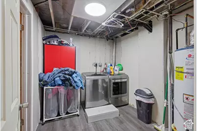 1782 N 1575 W, Layton, UT 84041 - Photo 23