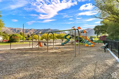 564 E 2025 N, North Ogden, UT 84414 - Photo 41