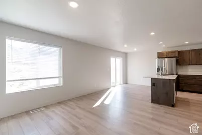 801 W Lone Pine Ln, Mapleton, UT 84664 - Photo 3
