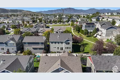 5133 E High Noon Ave, Eagle Mountain, UT 84005 - Photo 37