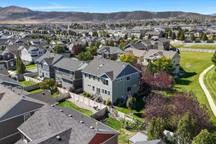 5133 E High Noon Ave, Eagle Mountain, UT 84005 - Photo 37