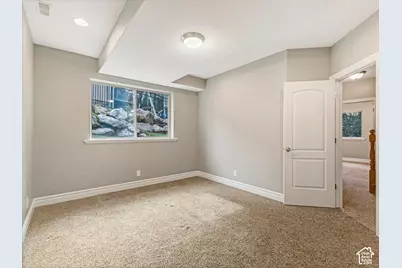 2922 S Foss Cir E, Bountiful, UT 84010 - Photo 25