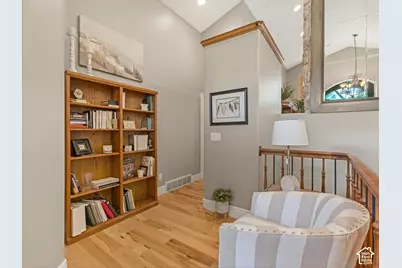2922 S Foss Cir E, Bountiful, UT 84010 - Photo 9