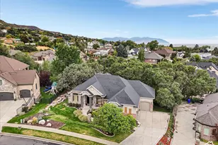 2922 S Foss Cir E, Bountiful, UT 84010 - Photo 3