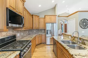 2922 S Foss Cir E, Bountiful, UT 84010 - Photo 15