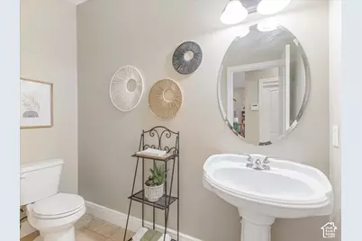 2922 S Foss Cir E, Bountiful, UT 84010 - Photo 23
