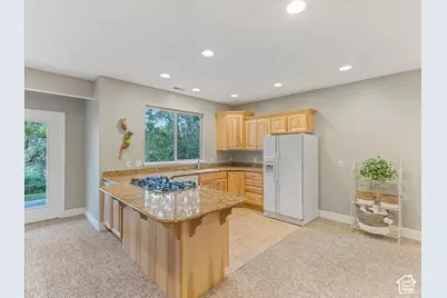 2922 S Foss Cir E, Bountiful, UT 84010 - Photo 31