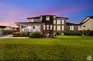 165 S Farmhouse Circle, Kaysville, UT 84037 - Photo 3