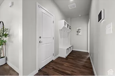 3161 S Edgewater Cv W, Syracuse, UT 84075 - Photo 9