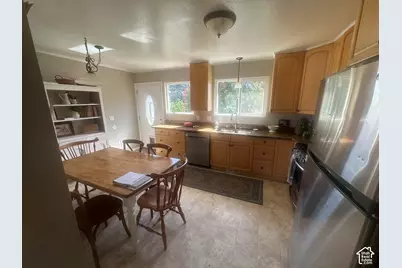 2005 W 11970 S, Riverton, UT 84065 - Photo 3