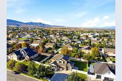 6864 W Ivie Farms Dr, Herriman, UT 84096 - Photo 45