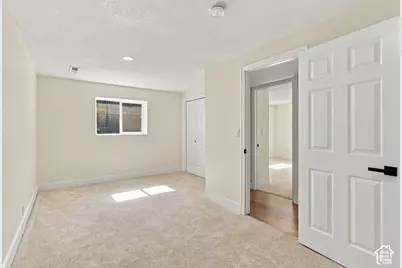 10866 S Savannah Dr, Sandy, UT 84094 - Photo 35