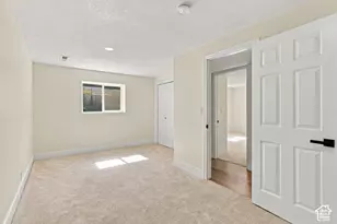 10866 S Savannah Dr, Sandy, UT 84094 - Photo 35
